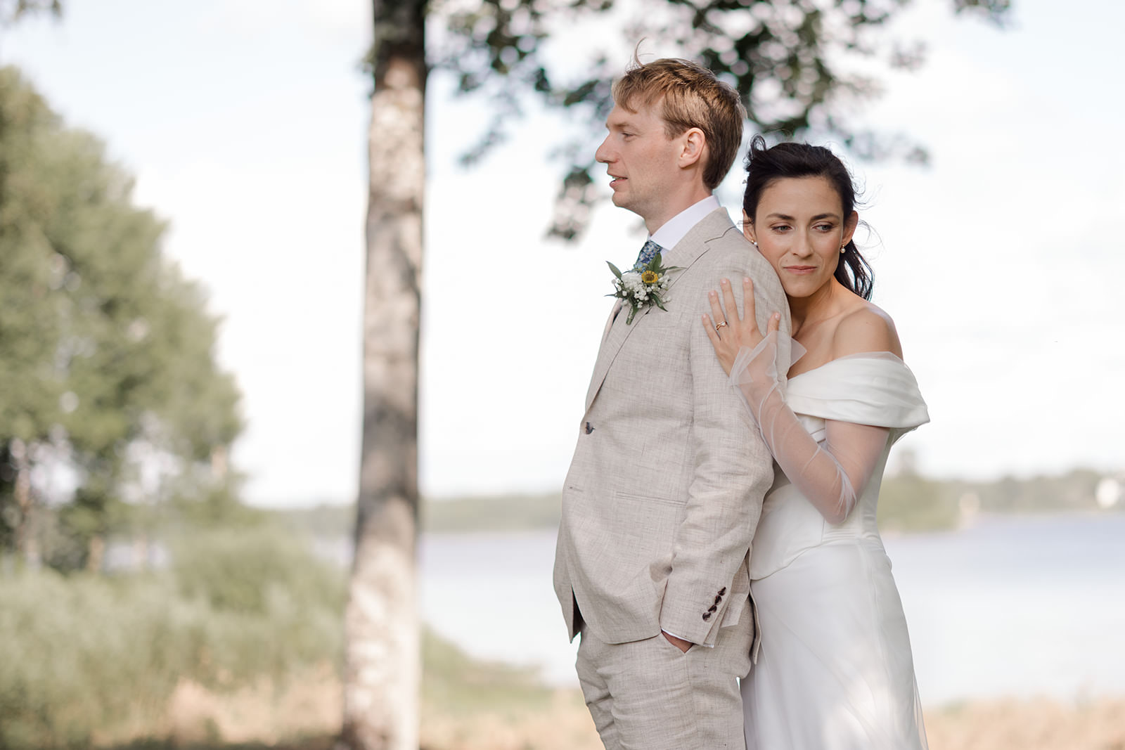 Bröllopsfotograf Loke Roos dokumenterar ett bröllop